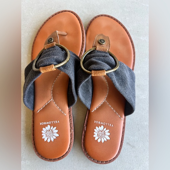 Yellow Box Black and Brown Sandals - Picture 1 of 4